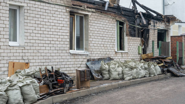 24/7 Emergency Fire Damage Removal experts in Lake Los Angeles, CA